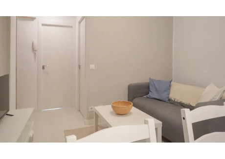 Mieszkanie do wynajęcia - Calle de Bernardina García Madrid, Hiszpania, 50 m², 1415 USD (5575 PLN), NET-96810709
