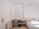 Mieszkanie do wynajęcia - Calle del Conde de Aranda Madrid, Hiszpania, 280 m², 1020 USD (4021 PLN), NET-96875382