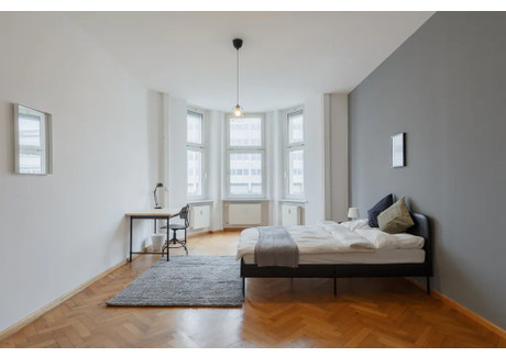 Mieszkanie do wynajęcia - Müllerstraße Berlin, Niemcy, 237 m², 900 USD (3681 PLN), NET-96875526