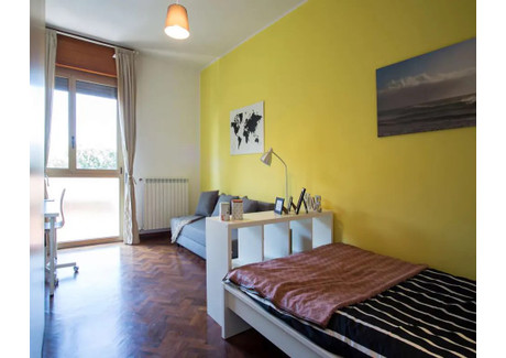 Mieszkanie do wynajęcia - Viale Giovanni Vicini Bologna, Włochy, 170 m², 910 USD (3687 PLN), NET-96929936