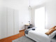 Mieszkanie do wynajęcia - Via Gustavo Modena Milan, Włochy, 190 m², 1007 USD (4027 PLN), NET-96930092