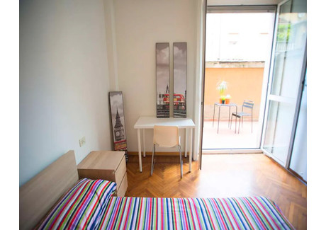 Mieszkanie do wynajęcia - Viale Tunisia Milan, Włochy, 120 m², 991 USD (3983 PLN), NET-96930167