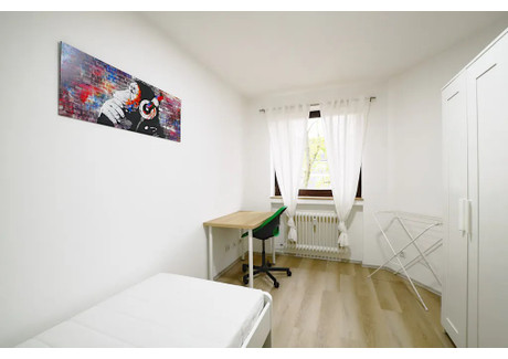 Mieszkanie do wynajęcia - Kölner Landstraße Düsseldorf, Niemcy, 90 m², 627 USD (2564 PLN), NET-96958229