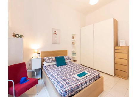 Mieszkanie do wynajęcia - Via Paolo Bassi Milan, Włochy, 90 m², 860 USD (3482 PLN), NET-97023731