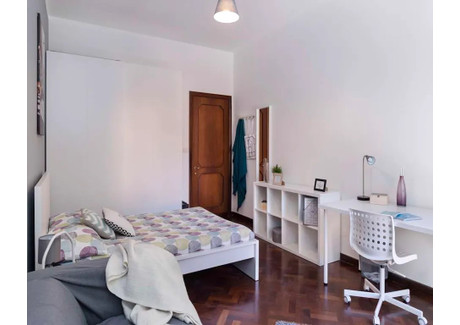 Mieszkanie do wynajęcia - Viale Giovanni Vicini Bologna, Włochy, 150 m², 975 USD (3841 PLN), NET-97059730