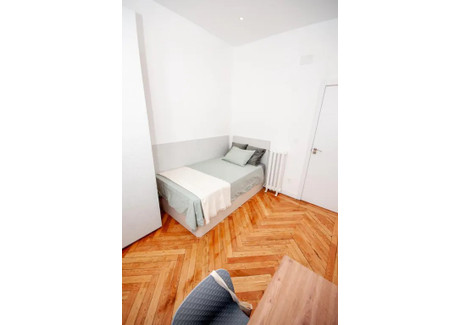 Mieszkanie do wynajęcia - Calle Blanca de Navarra Madrid, Hiszpania, 200 m², 768 USD (2949 PLN), NET-97094927