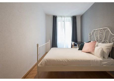 Mieszkanie do wynajęcia - Calle de Fuencarral Madrid, Hiszpania, 200 m², 579 USD (2280 PLN), NET-97111491