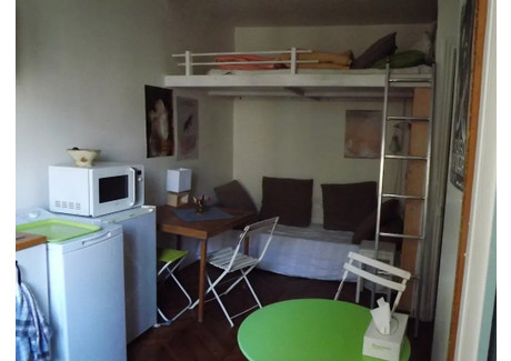 Mieszkanie do wynajęcia - Rue de Bruxelles Paris, Francja, 15 m², 815 USD (3253 PLN), NET-97112163