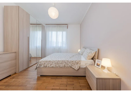 Mieszkanie do wynajęcia - Via Orlando Galante Padova, Włochy, 270 m², 530 USD (2086 PLN), NET-97112201