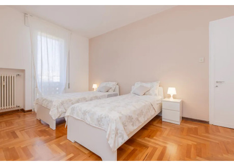 Mieszkanie do wynajęcia - Via Aosta Padova, Włochy, 98 m², 573 USD (2344 PLN), NET-97112344