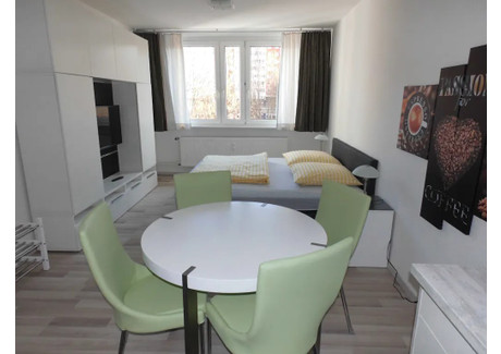 Mieszkanie do wynajęcia - Rochstraße Berlin, Niemcy, 30 m², 1313 USD (5133 PLN), NET-97161258