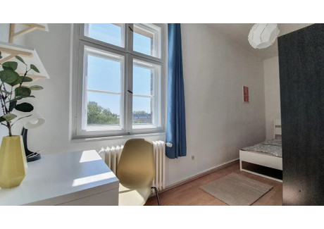 Mieszkanie do wynajęcia - Wilhelmstraße Berlin, Niemcy, 70 m², 633 USD (2550 PLN), NET-97188497