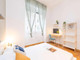 Mieszkanie do wynajęcia - Via Novegno Milan, Włochy, 120 m², 931 USD (3670 PLN), NET-97196979
