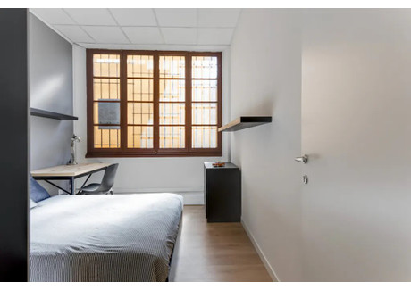 Mieszkanie do wynajęcia - Via Minturno Milan, Włochy, 182 m², 840 USD (3353 PLN), NET-97197866