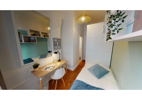 Mieszkanie do wynajęcia - Rue Boissière Paris, Francja, 150 m², 1108 USD (4419 PLN), NET-97234172