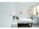 Mieszkanie do wynajęcia - Carrer de Santa Anna Barcelona, Hiszpania, 400 m², 856 USD (3372 PLN), NET-97234413