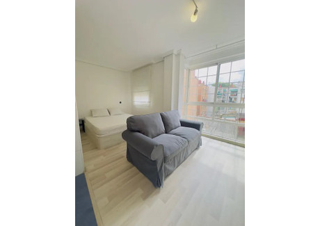 Mieszkanie do wynajęcia - Calle Esperanza Sánchez Carrascosa Madrid, Hiszpania, 35 m², 1239 USD (4992 PLN), NET-97319007