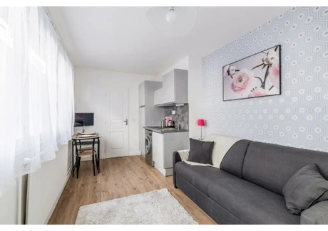 Mieszkanie do wynajęcia - Rue Louis Blanc Paris, Francja, 20 m², 1312 USD (5171 PLN), NET-97319237