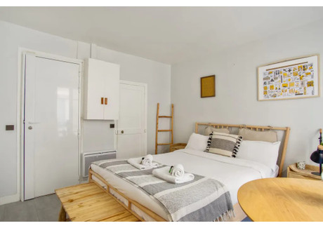 Mieszkanie do wynajęcia - Rue Amélie Paris, Francja, 18 m², 1108 USD (4366 PLN), NET-97319345