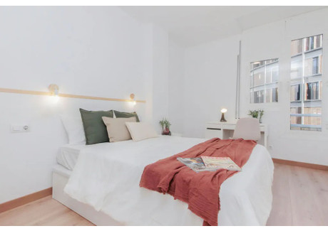 Mieszkanie do wynajęcia - Plaça de Lesseps Barcelona, Hiszpania, 120 m², 785 USD (3023 PLN), NET-97350026