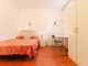 Mieszkanie do wynajęcia - Carrer de Santa Anna Barcelona, Hiszpania, 250 m², 804 USD (3239 PLN), NET-97381312