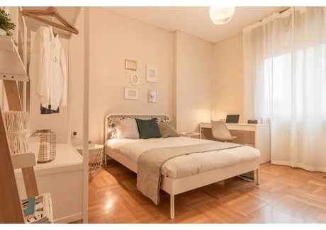Mieszkanie do wynajęcia - Corso Milano Padova, Włochy, 190 m², 697 USD (2745 PLN), NET-97381412