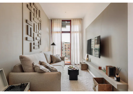 Mieszkanie do wynajęcia - Carrer de Floridablanca Barcelona, Hiszpania, 66 m², 3264 USD (12 861 PLN), NET-97381977