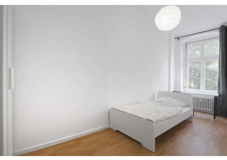 Mieszkanie do wynajęcia - Wrangelstraße Berlin, Niemcy, 66 m², 747 USD (3008 PLN), NET-97403137