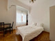 Mieszkanie do wynajęcia - Calle de Málaga Madrid, Hiszpania, 130 m², 1018 USD (4012 PLN), NET-97590566