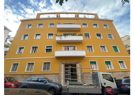 Mieszkanie do wynajęcia - Via Fratelli Ruspoli Rome, Włochy, 200 m², 659 USD (2530 PLN), NET-97841608