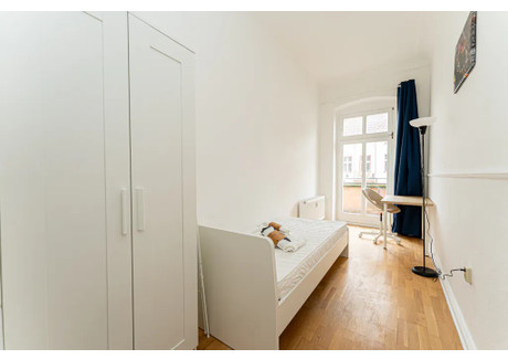 Mieszkanie do wynajęcia - Nordkapstraße Berlin, Niemcy, 111 m², 679 USD (2606 PLN), NET-97944369