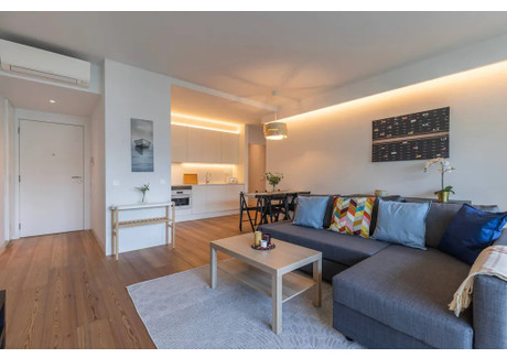 Mieszkanie do wynajęcia - Avenida Casal Ribeiro Lisbon, Portugalia, 85 m², 10 417 USD (42 607 PLN), NET-97971372