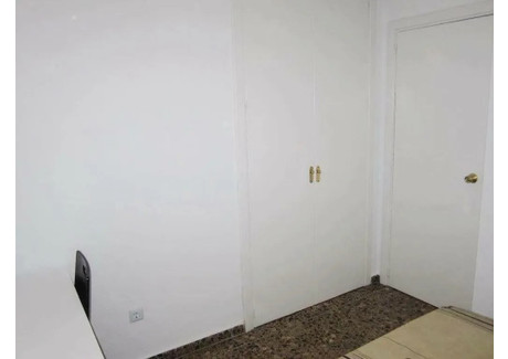 Mieszkanie do wynajęcia - Carrer Pianista Empar Iturbi Valencia, Hiszpania, 125 m², 386 USD (1482 PLN), NET-98059825