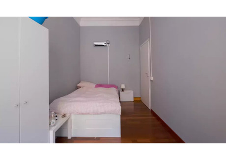 Mieszkanie do wynajęcia - Via Garigliano Rome, Włochy, 170 m², 521 USD (2131 PLN), NET-98098248