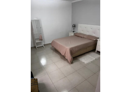 Mieszkanie do wynajęcia - Calle Bachiller Sansón Carrasco Málaga, Hiszpania, 130 m², 500 USD (1914 PLN), NET-98098243