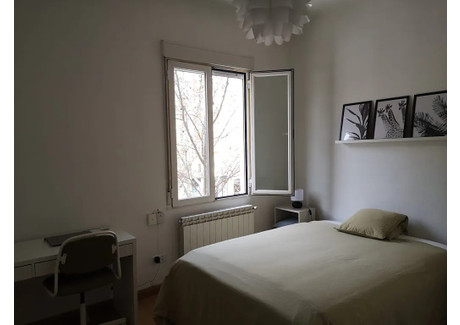 Mieszkanie do wynajęcia - Calle del Príncipe de Vergara Madrid, Hiszpania, 110 m², 833 USD (3255 PLN), NET-98133138