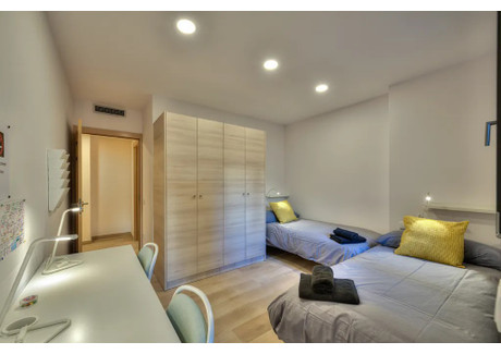 Mieszkanie do wynajęcia - Travessera de Gràcia Barcelona, Hiszpania, 102 m², 619 USD (2396 PLN), NET-98481987