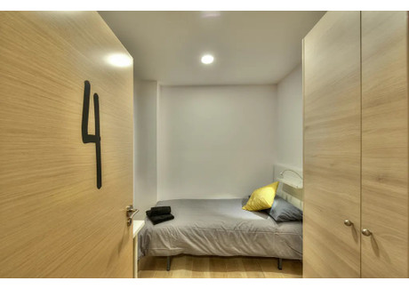 Mieszkanie do wynajęcia - Travessera de Gràcia Barcelona, Hiszpania, 102 m², 782 USD (3151 PLN), NET-98482003