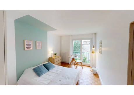 Mieszkanie do wynajęcia - Rue Claude Decaen Paris, Francja, 101 m², 986 USD (3972 PLN), NET-98558160