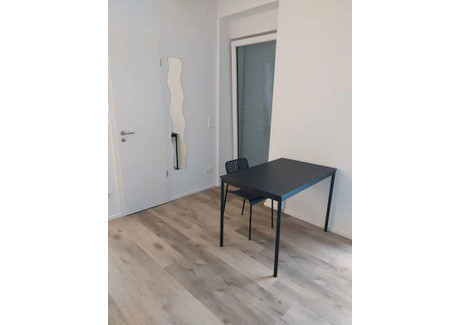 Mieszkanie do wynajęcia - Neckarstraße Stuttgart, Niemcy, 23 m², 1098 USD (4227 PLN), NET-98558521