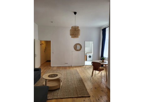 Mieszkanie do wynajęcia - Reuterstraße Berlin, Niemcy, 43 m², 1335 USD (5126 PLN), NET-98643428