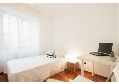 Mieszkanie do wynajęcia - Calle de Jorge Juan Madrid, Hiszpania, 140 m², 702 USD (2767 PLN), NET-98923276