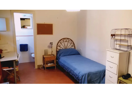 Mieszkanie do wynajęcia - Via del Giglio Florence, Włochy, 20 m², 729 USD (2983 PLN), NET-99315935