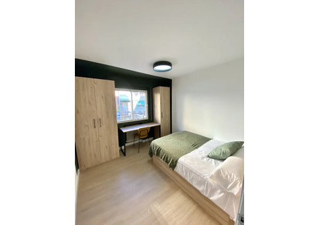 Mieszkanie do wynajęcia - Calle de la Oca Madrid, Hiszpania, 250 m², 721 USD (2760 PLN), NET-99316383