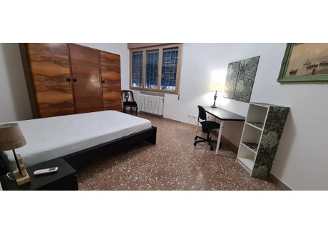 Mieszkanie do wynajęcia - Via Francesco Cavazza Bologna, Włochy, 100 m², 769 USD (2952 PLN), NET-99496240