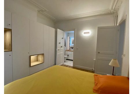 Mieszkanie do wynajęcia - Avenue de la République Paris, Francja, 75 m², 3145 USD (12 078 PLN), NET-99496402