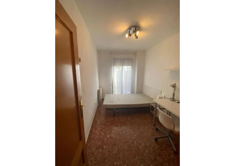 Mieszkanie do wynajęcia - Avenida de Giorgeta Valencia, Hiszpania, 121 m², 406 USD (1560 PLN), NET-99624468