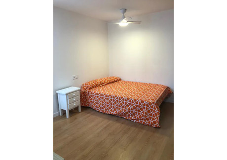 Mieszkanie do wynajęcia - Carrer Músic Ginés Valencia, Hiszpania, 20 m², 733 USD (2996 PLN), NET-99623317