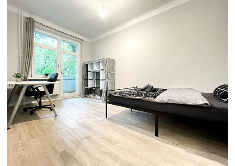 Mieszkanie do wynajęcia - Herrenhausstraße Berlin, Niemcy, 86 m², 1048 USD (4026 PLN), NET-99726744