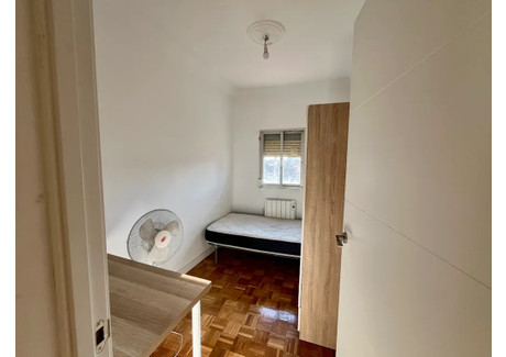 Mieszkanie do wynajęcia - V.C. Puente de Vallecas - A Madrid, Hiszpania, 55 m², 577 USD (2214 PLN), NET-99752939